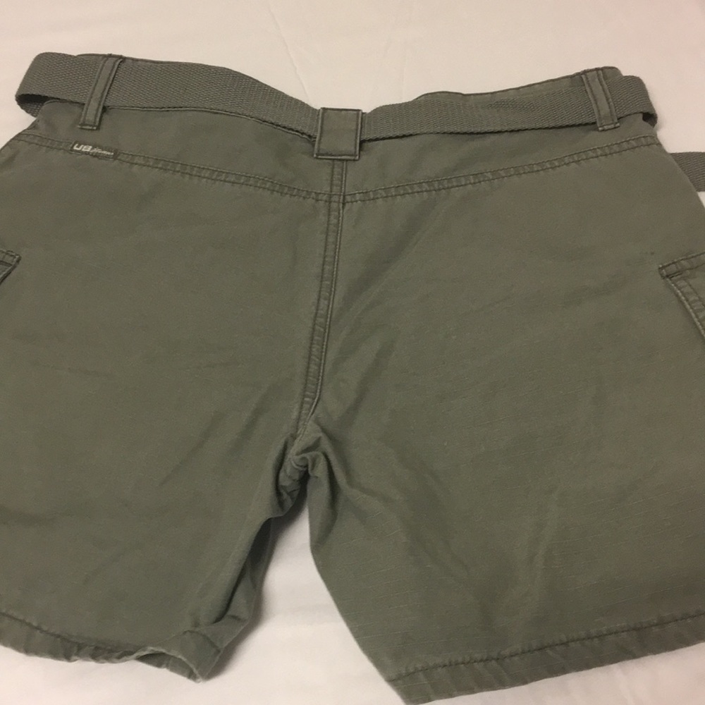 Shorts - Picture 5 of 5
